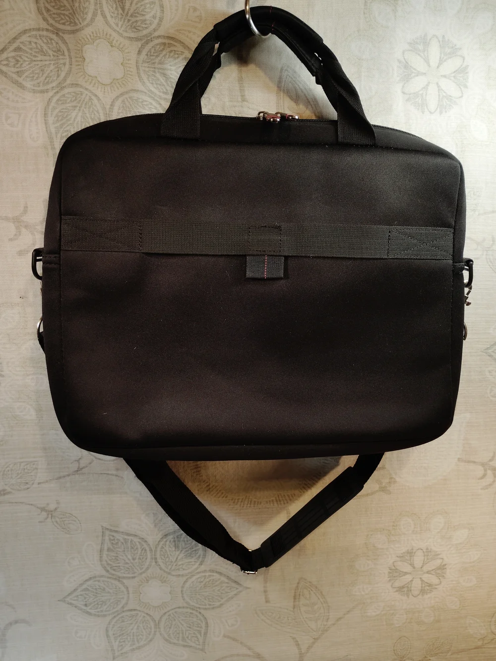 Samsonite Black Laptop Briefcase with Shoulder Strap
